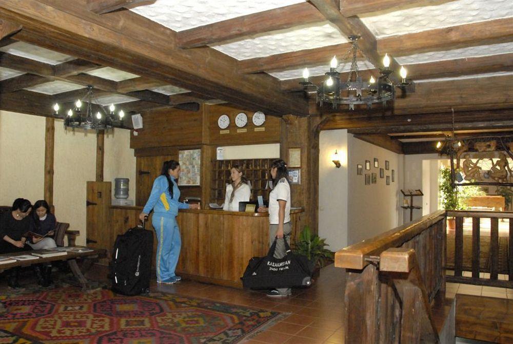 Saraishyq Hotel Алмати Екстер'єр фото