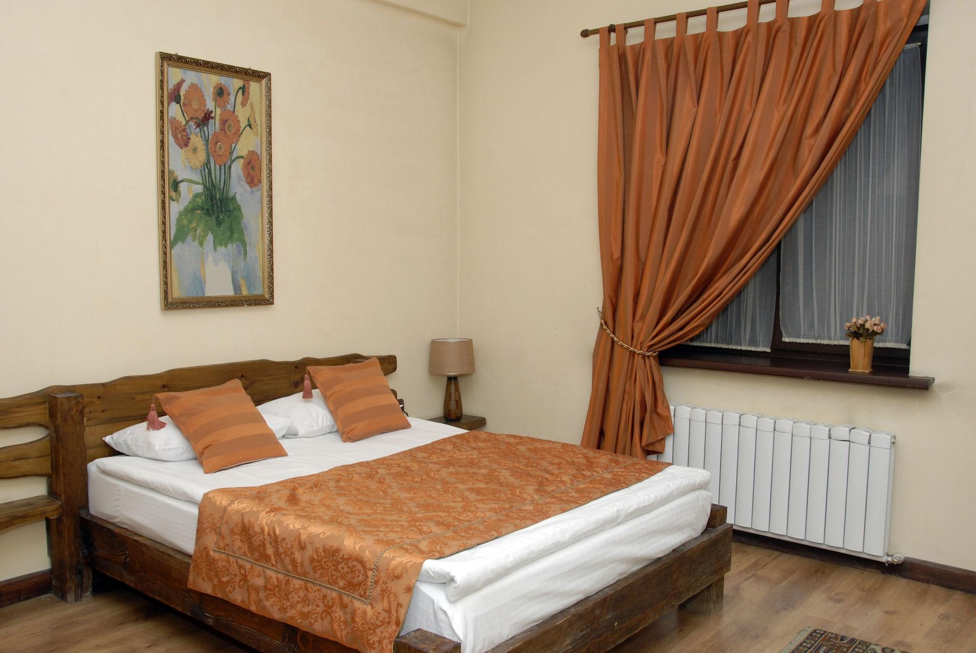 Saraishyq Hotel Алмати Екстер'єр фото