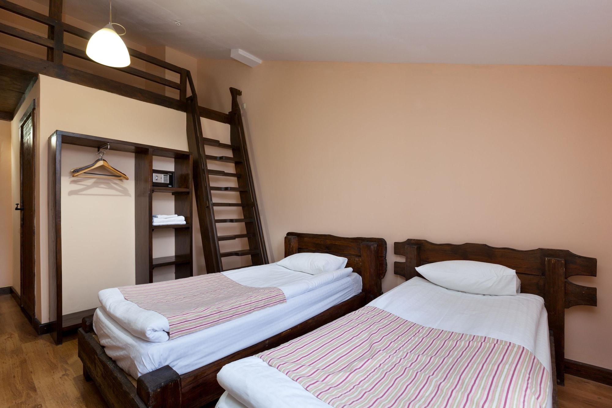 Saraishyq Hotel Алмати Екстер'єр фото